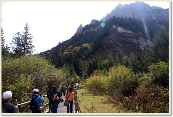 Jiuzhaigou Trip